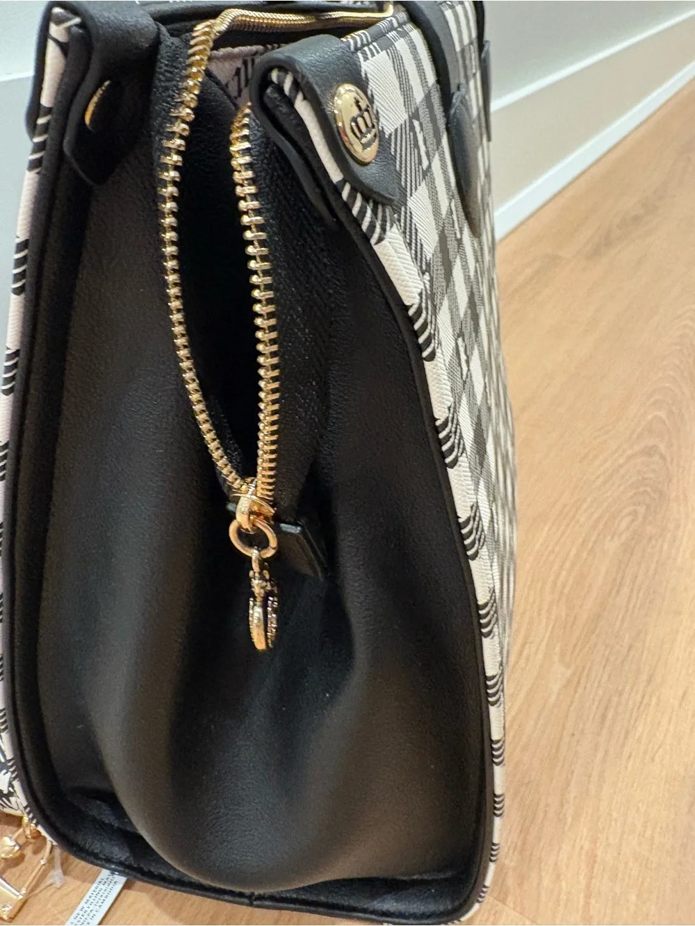 Juicy Couture Study in Style Black & White Scottie Tote